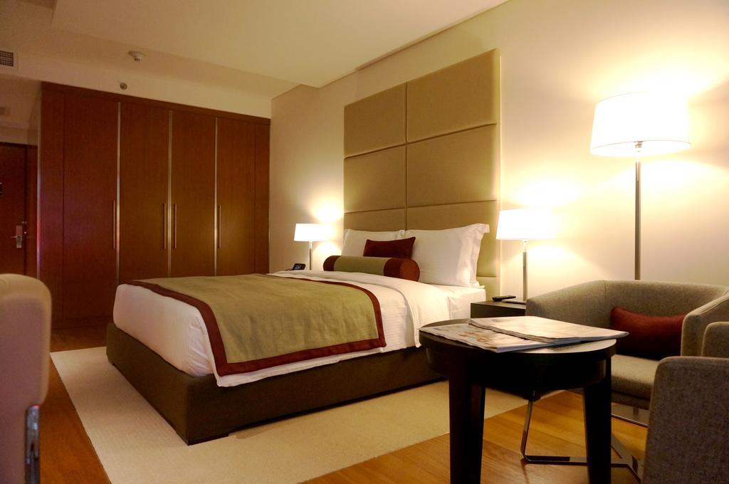 Hotel Oryx Airport -transit Only 4*