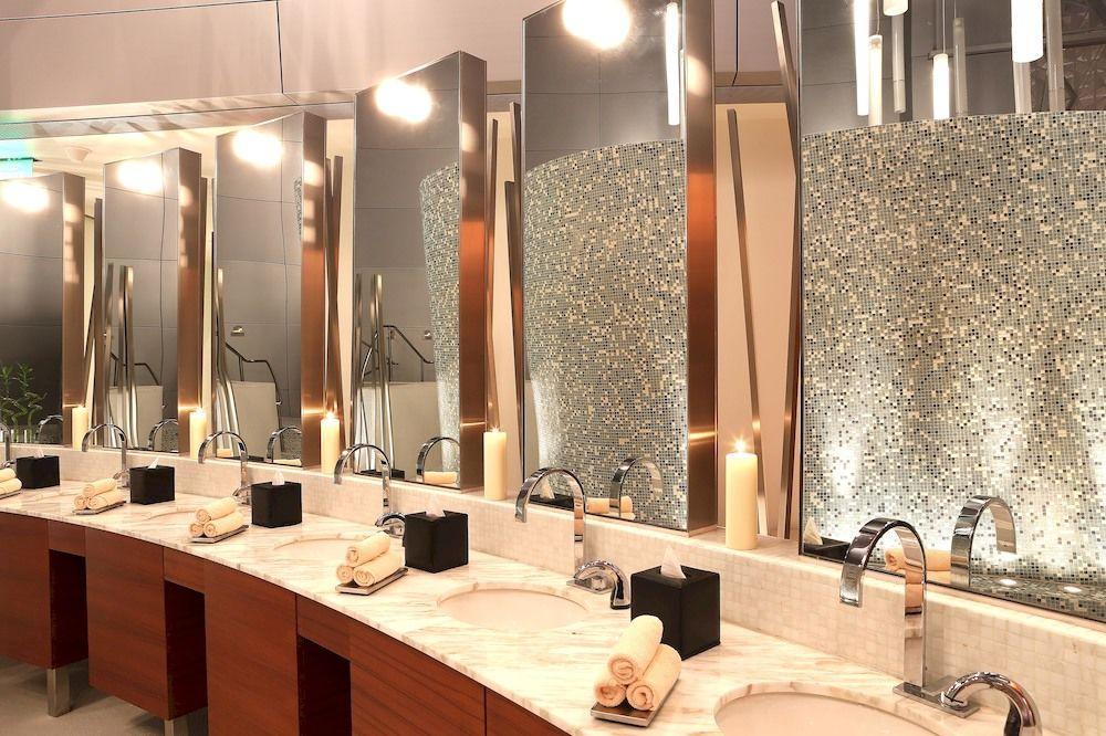 Oryx Airport -transit Only Hotel 4*